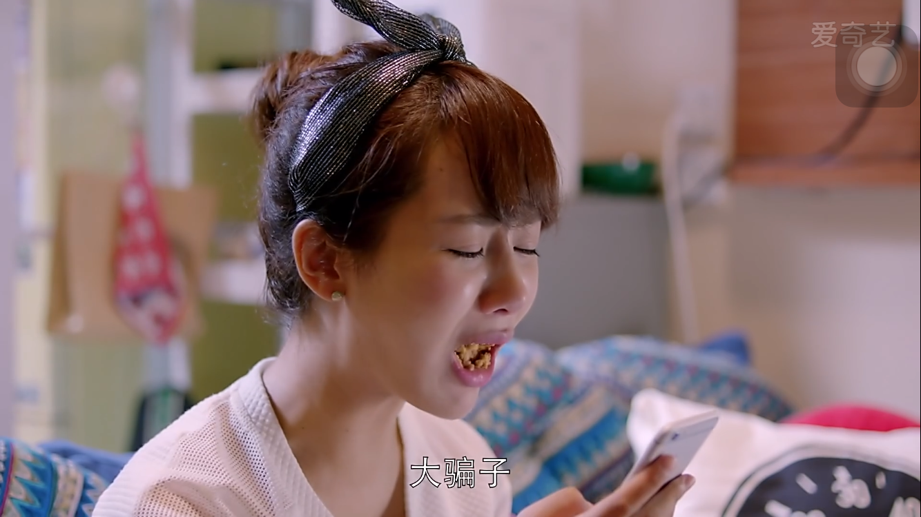 如何评价《欢乐颂》中杨紫的演技?