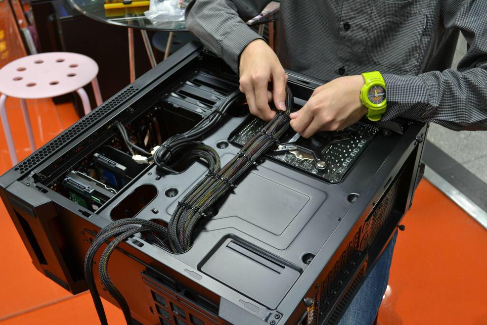随着PC端的发展，为什么感觉现在组装电脑的人越来越少呢？ - 知乎