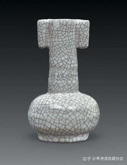 有款哥窑鹿耳瓶 哥窑青釉贯耳瓶- 故宫博物院