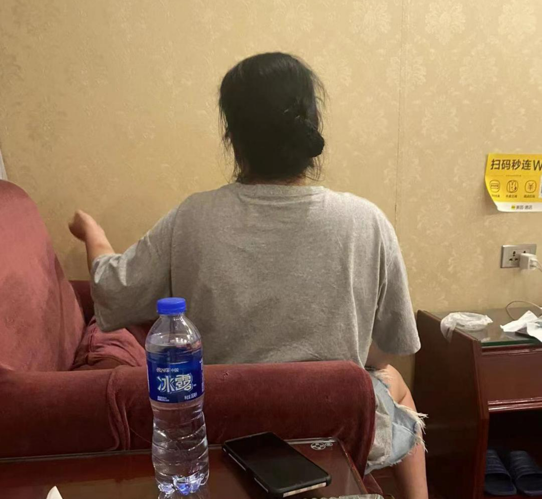 央视网评网红小慧君造谣性骚扰究竟伤害了谁牛媒数据周榜