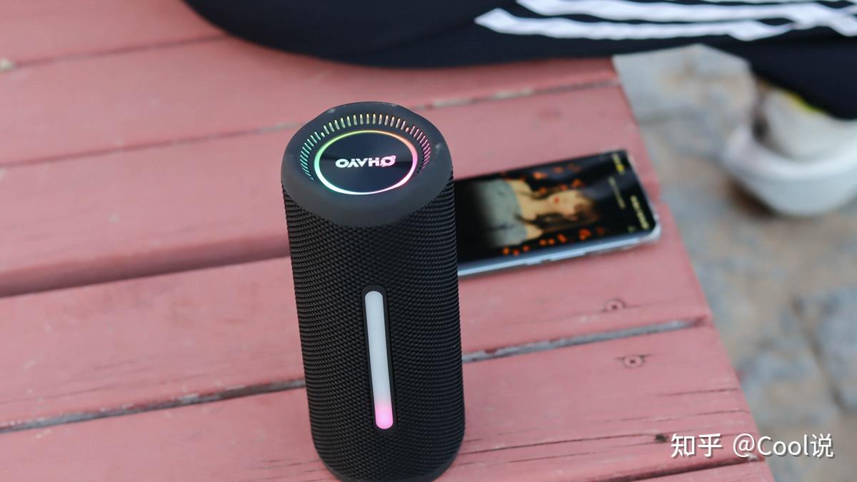 颜值音质都在线还有ip7防水这款百元级便携蓝牙音箱别错过