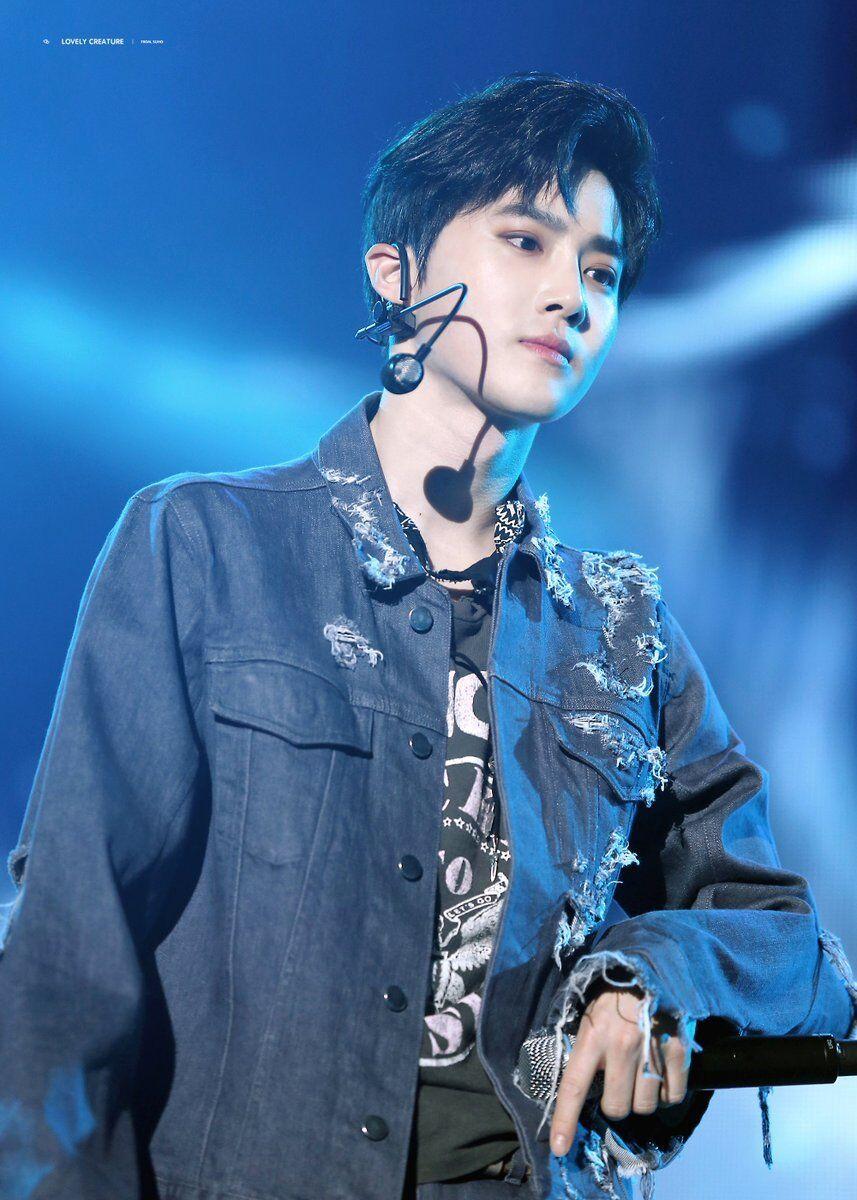 有哪些exo队长suho的好看的当壁纸的图片嘛?