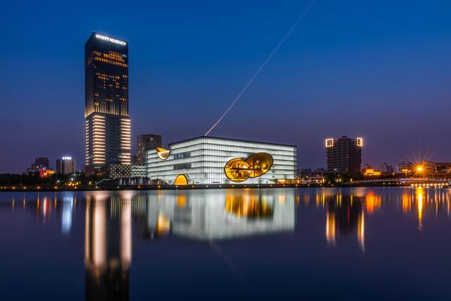 从保利发展看央企运营的防护河