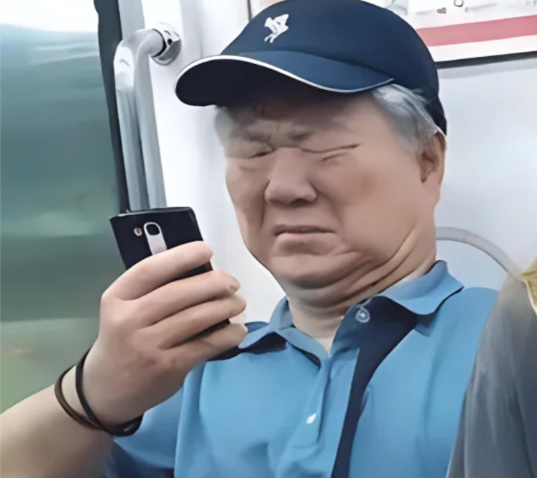 翻出2010年的老笔记本,我才明白笔记本的屏幕在这十年都经历了什么......
