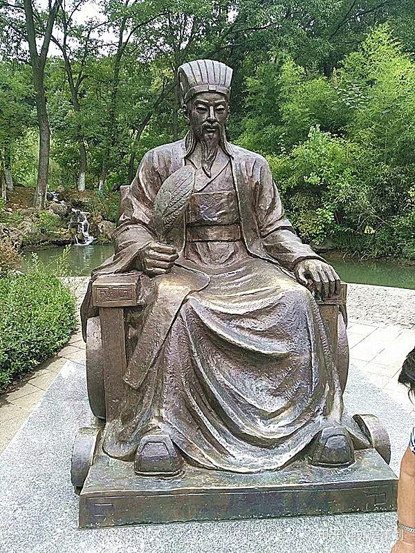 襄阳古隆中打卡拜谒诸葛亮