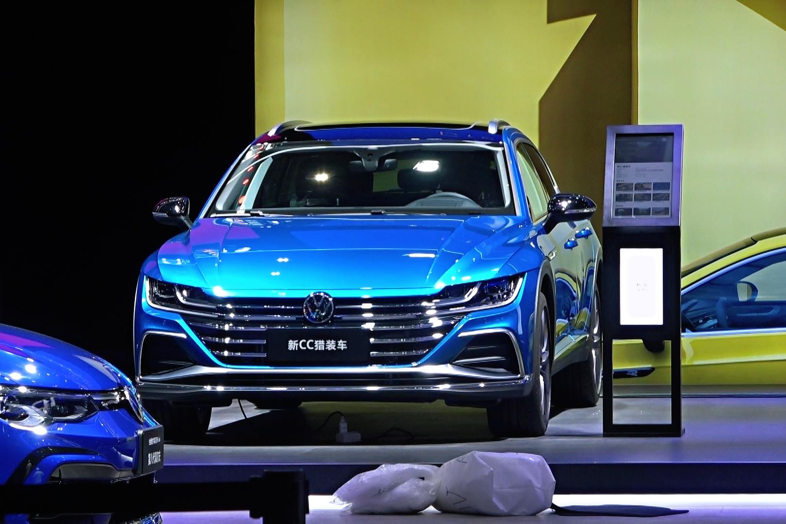 2020广州车展大众cc猎装车内饰继承新款cc瓦罐外观帅气