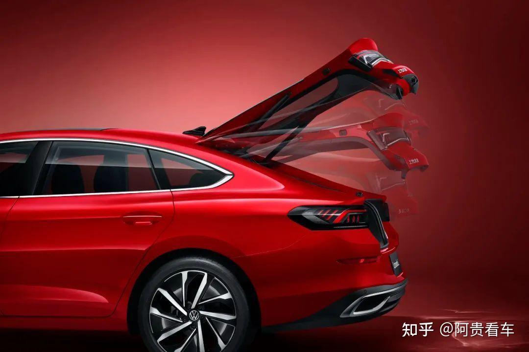 无框车门掀背尾门大溜背这4款15万级轿跑你真不心动