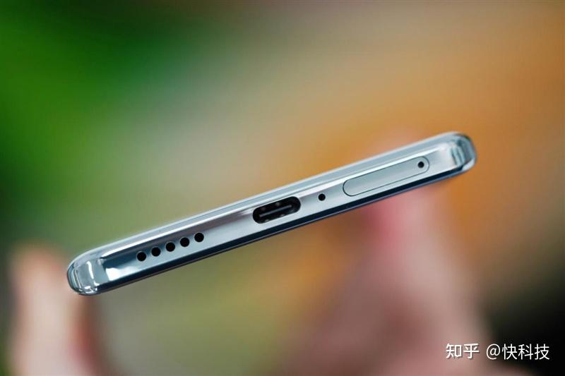 打破人像手机性能边界vivos18pro评测不仅拍人好玩游戏更出色