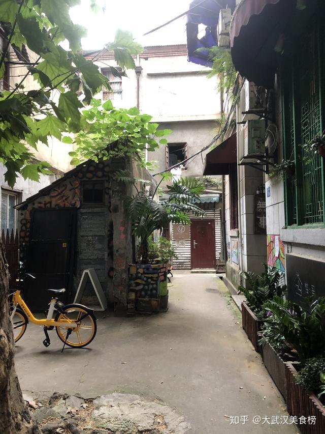 寻味武汉：同兴里，两百多米的汉口往事 - 知乎