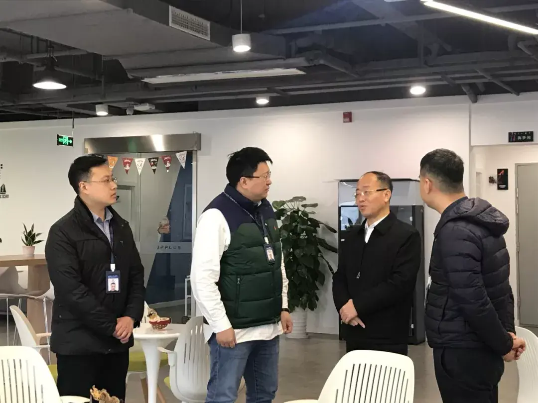 天府新区成都党工委委员政法委书记公安分局长石川一行赴通甲优博参观