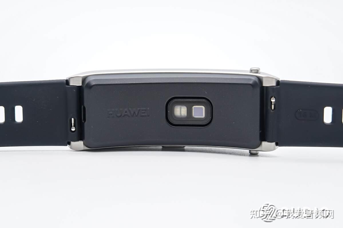 一,华为通话手环 b7开箱