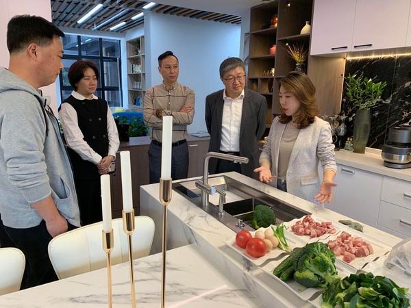 聚焦上海白玉兰谈家桢生命科学基金会理事长谈向东先生莅临上海千北