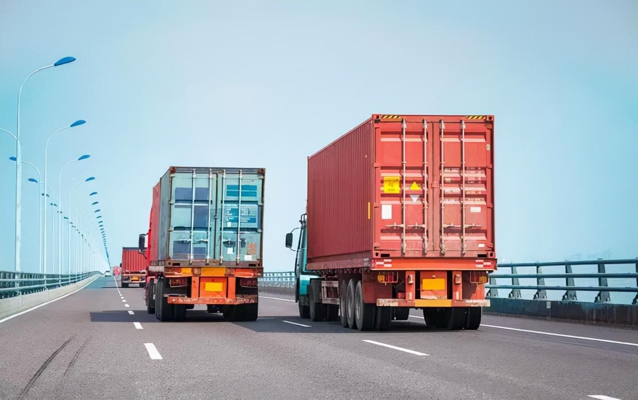 盘点货车司机的内卷行为我们卷到最后只是便宜了货主