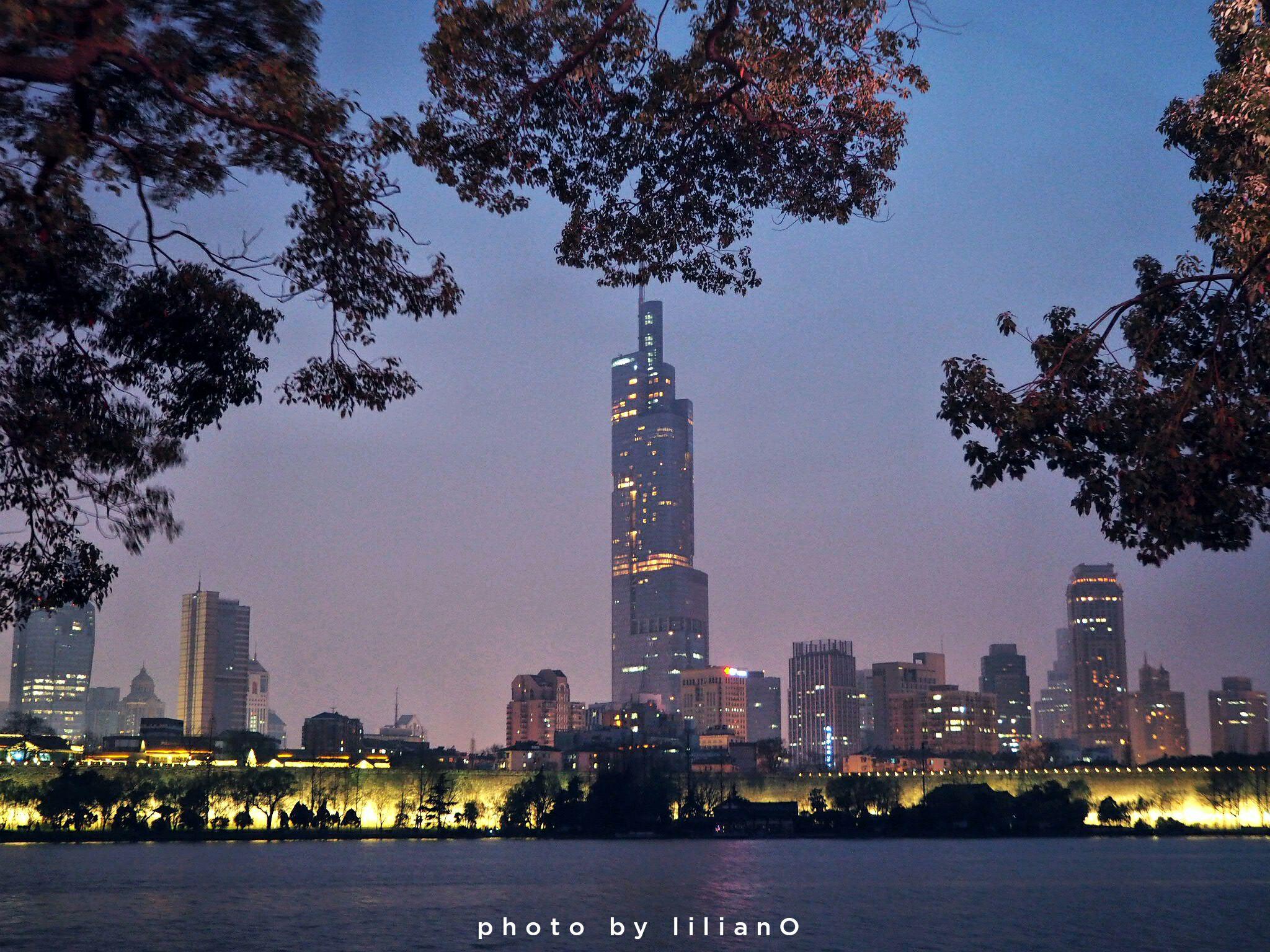 想入一个微单 富士或奥林巴斯 想拍人物和风景