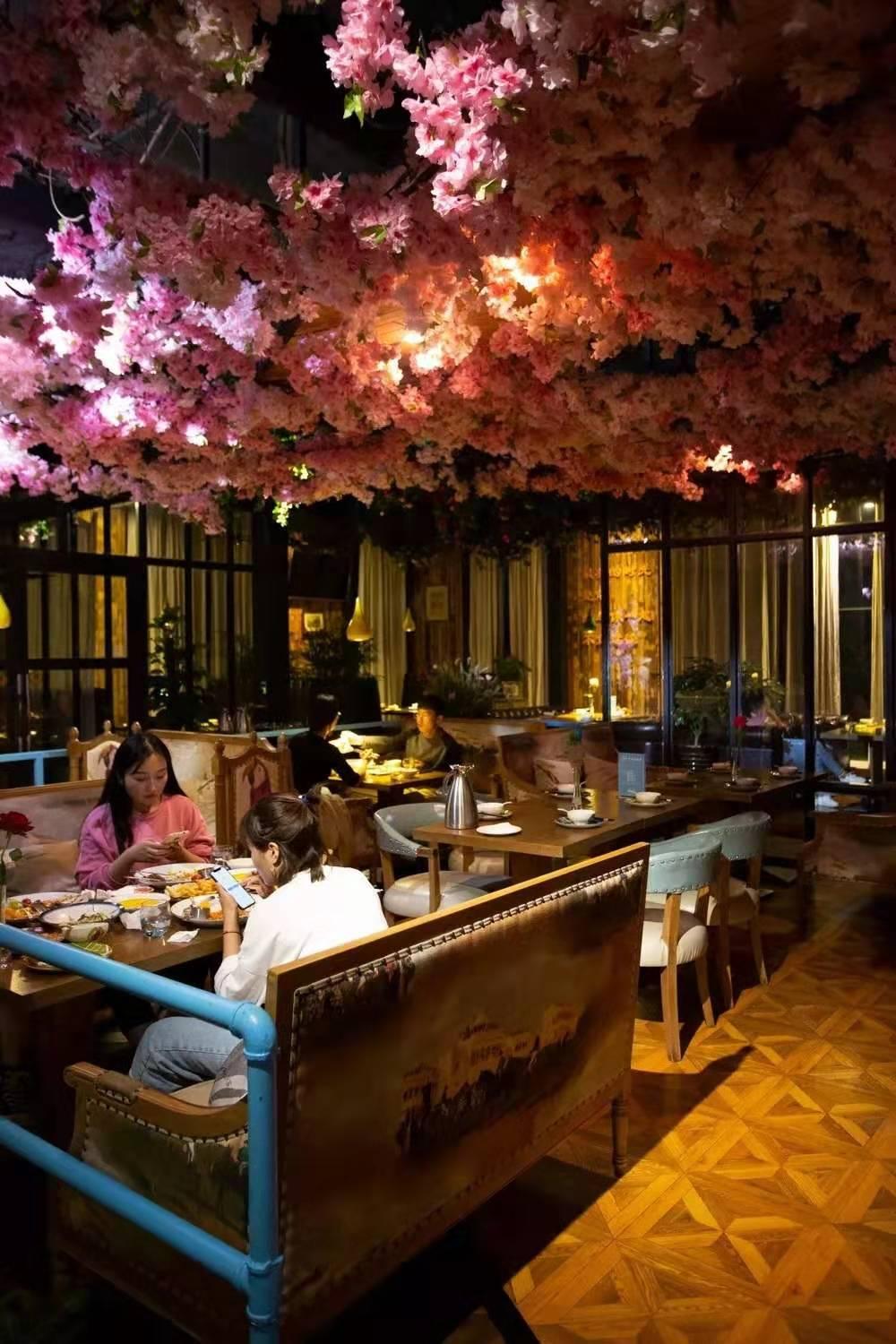 初见餐厅遇见美好