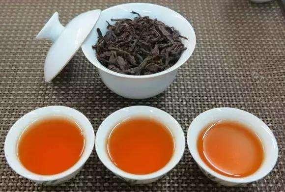 如果你有高血压喝红茶还是绿茶好