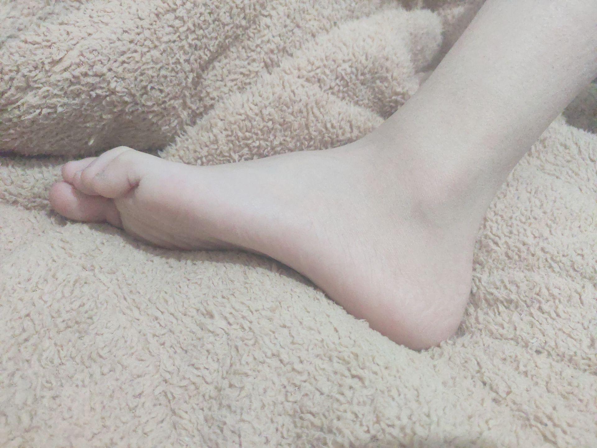 女生什么样的脚才算好看