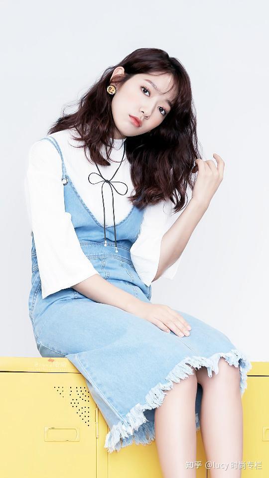 热门剧韩国女星朴信惠,平时的穿衣又是怎样穿的呢?值得我们借鉴!