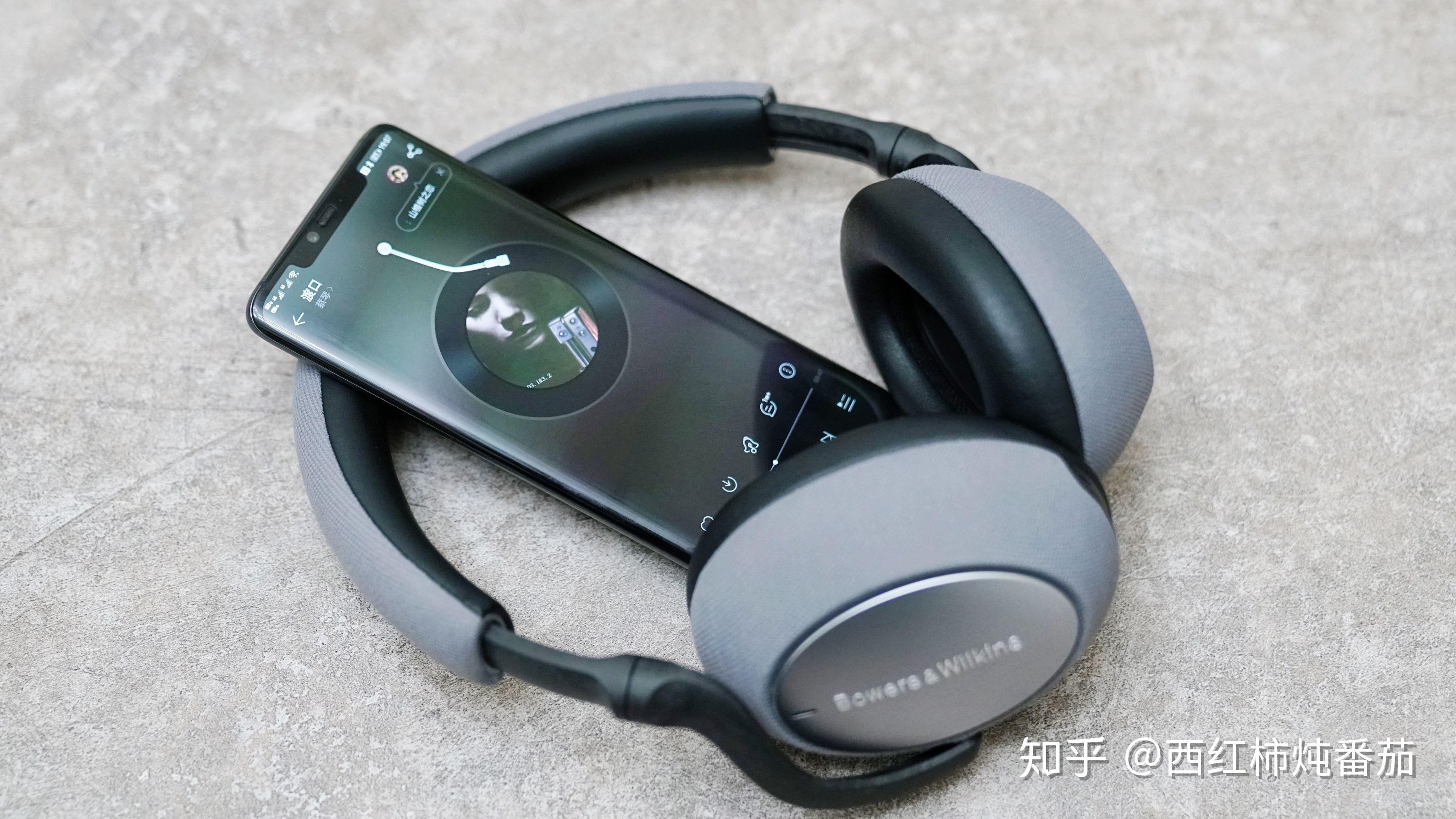 降噪和音质双修颜值与辨识得兼bw宝华韦健px7开箱简评