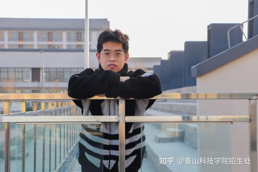 张喆:在崩溃中涅槃 - 知乎