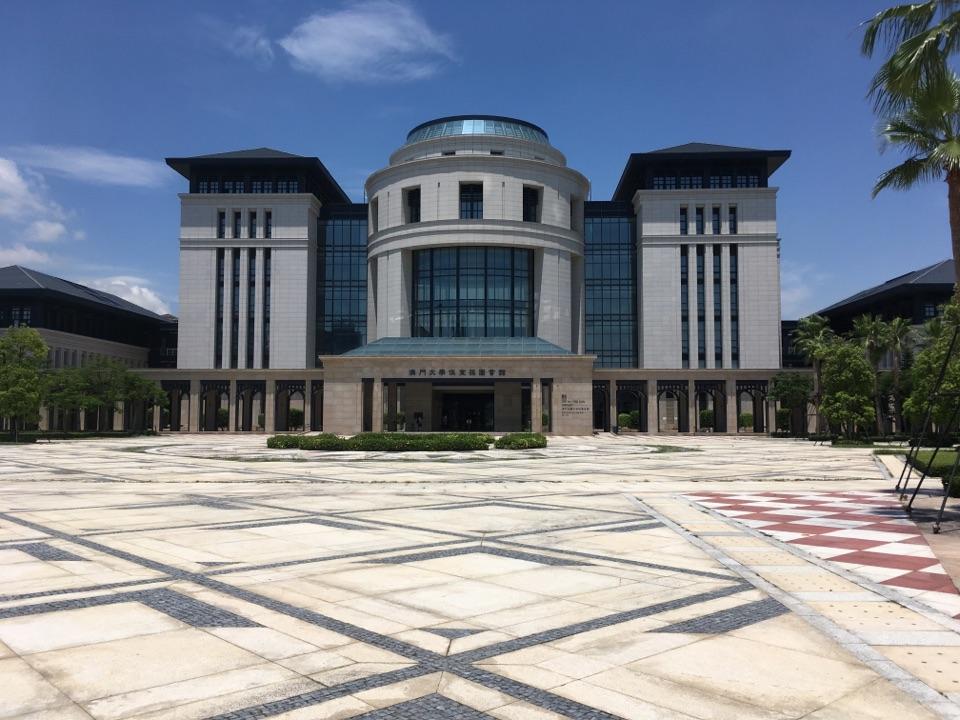 中国最好的公共图书馆有哪几座