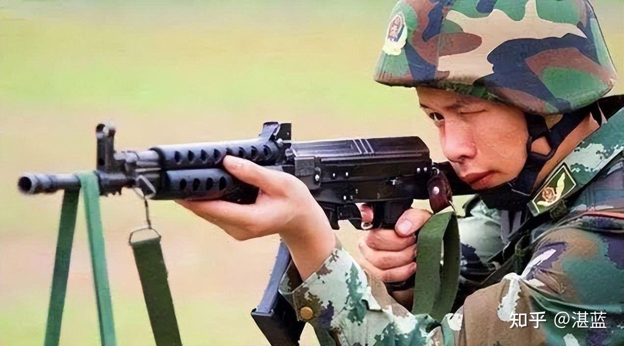 利刃出鞘！从81式到95式，中国军用刺刀的发展已走向世界前列 - 知乎