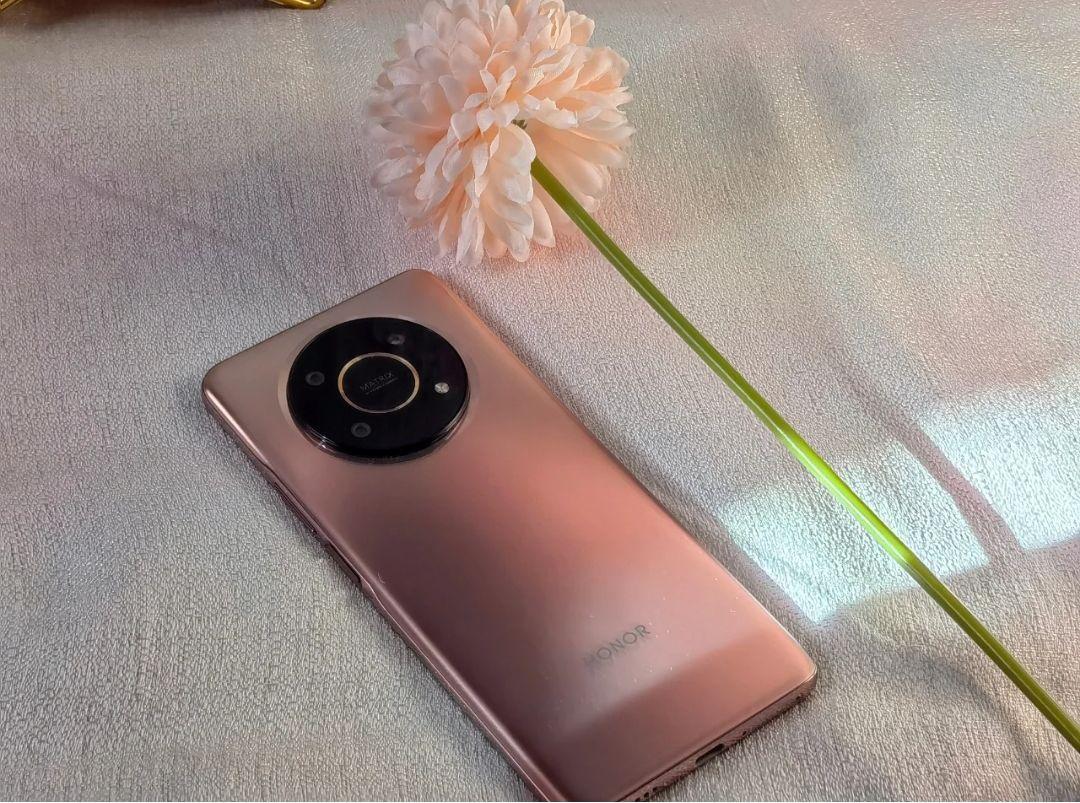 同样是千元机荣耀x30和荣耀x10有什么区别现在买哪一个好呢