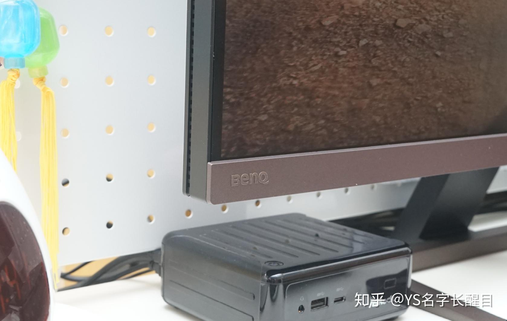 为次世代游戏机而生明基ew2780u4khdri游戏显示器