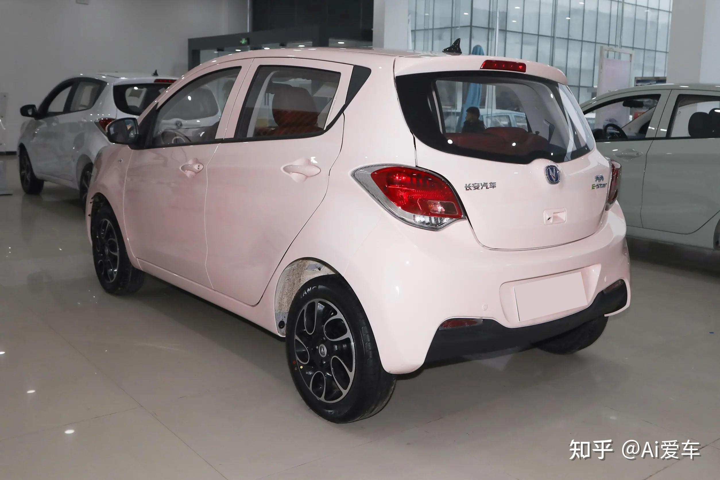 特便宜长巡航空间更大的热销小巧代步车好停好养奔奔estar