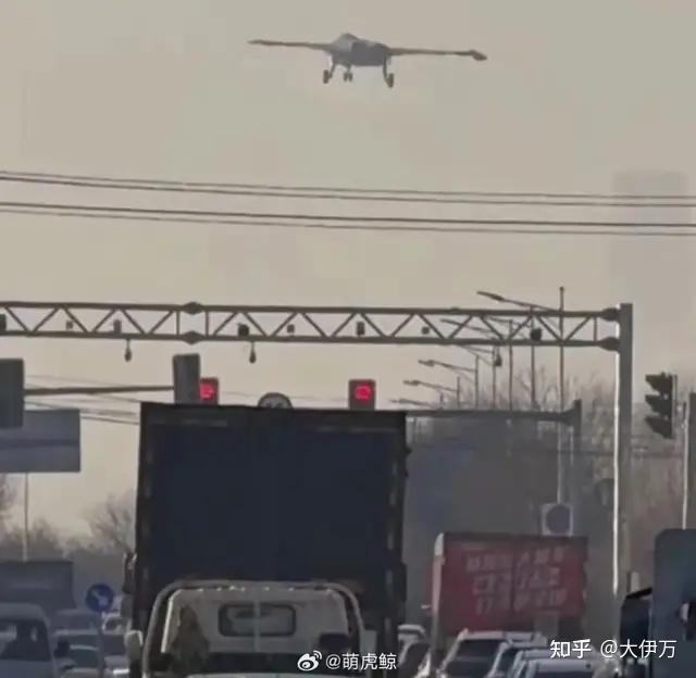 歼-20都可以下岗了？比歼-36更神秘的北六代性能如何？ - 知乎