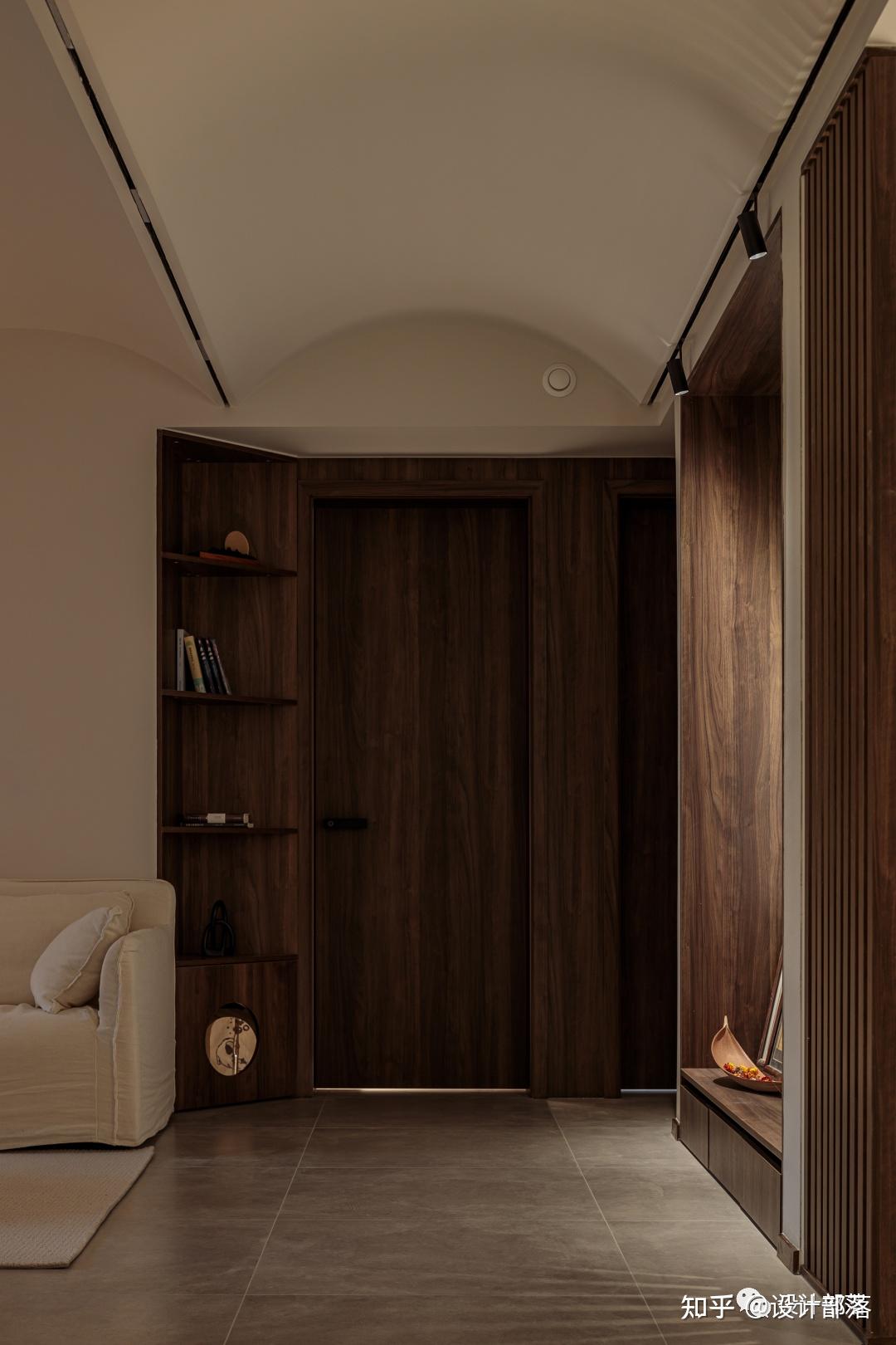 夫妇与猫的128㎡和风之家,太爱了!被各种木头包围,极致温柔治愈!