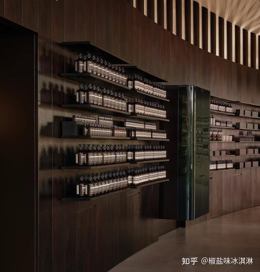 不做广告、不找代言,Aesop伊索凭什么成为设计师眼中的“顶级案例”? - 知乎
