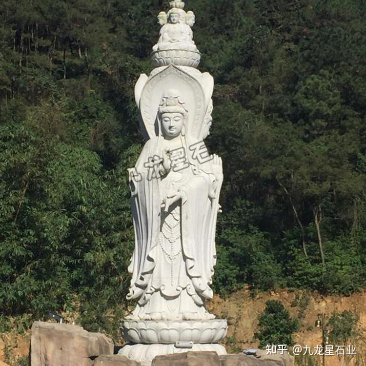 常见的站姿大理石观音雕像价格就是我们常说的杨柳观音或者说滴水观音