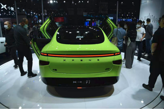 小鹏p7鹏翼版上市售36694099万元