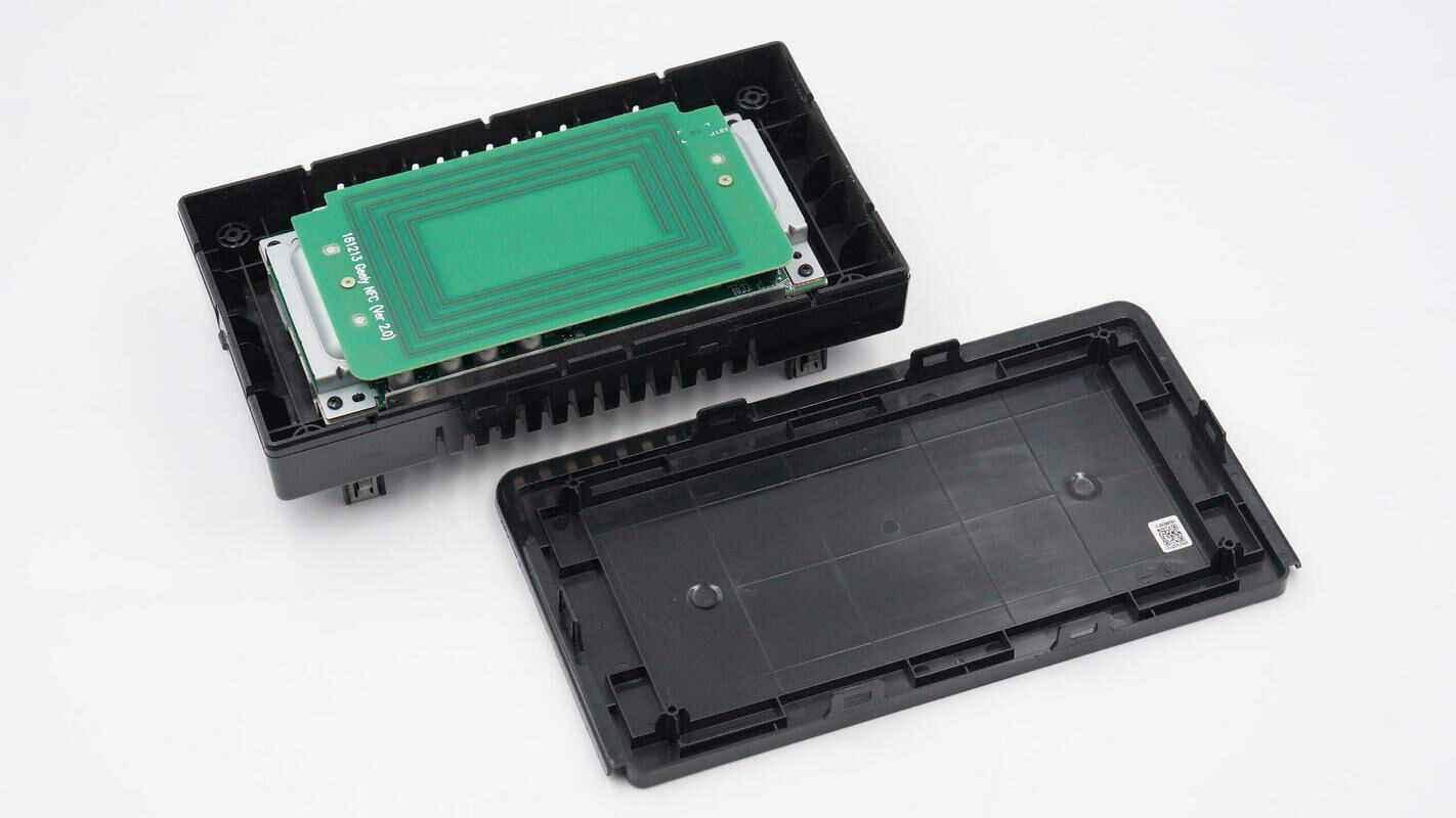 拆解报告geely吉利汽车手机无线充电模块wpccn001