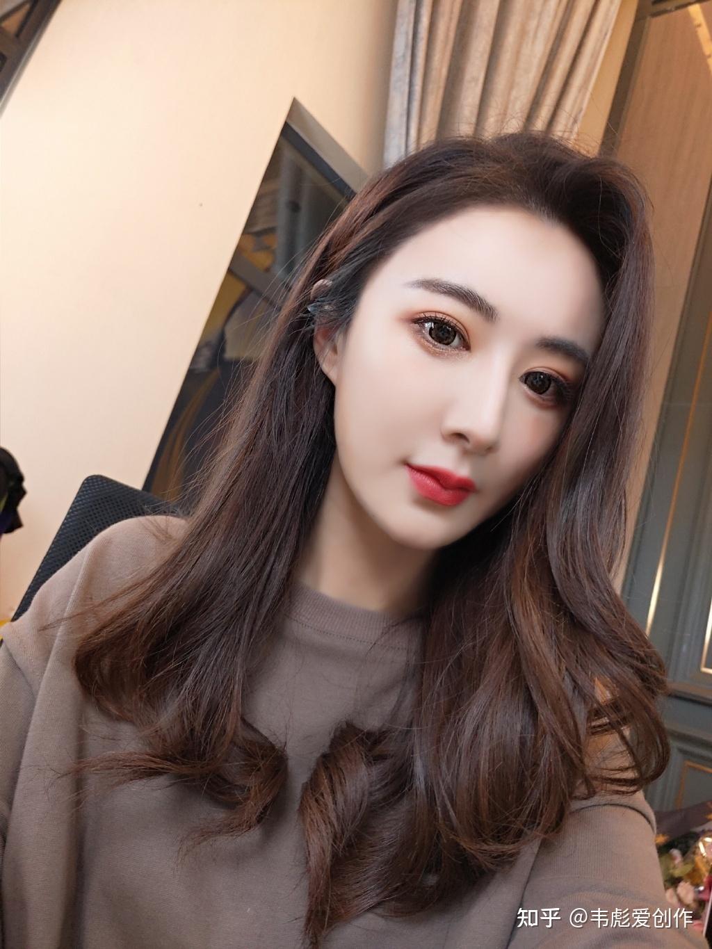 薇娅姐到底具备什么优秀品质竟让她如此优秀她的成功还能复制吗