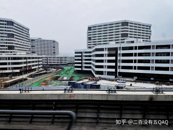 另外一个设计比较硬朗的建筑,济南长清区创新谷