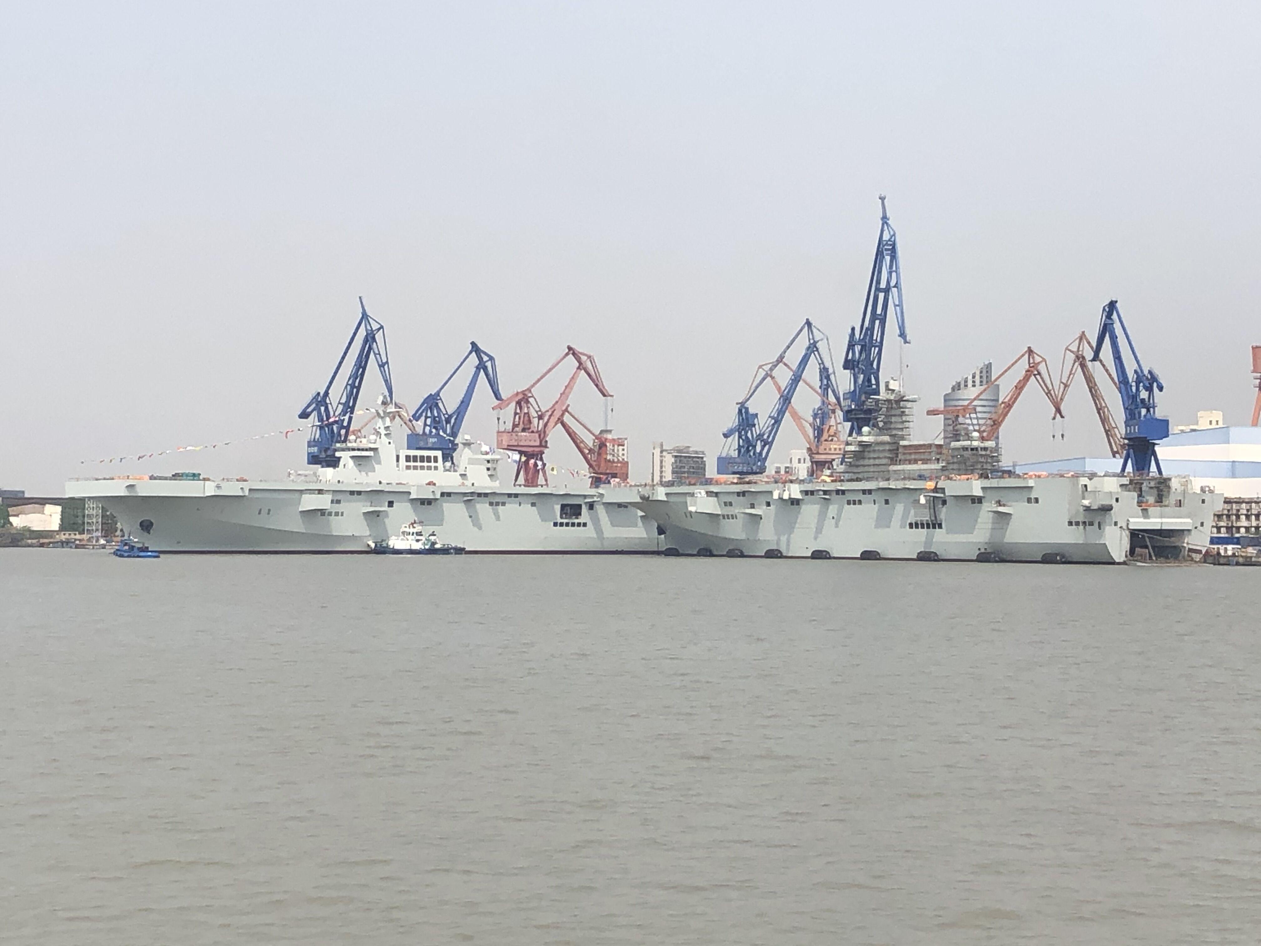 沪东造船厂航母图片