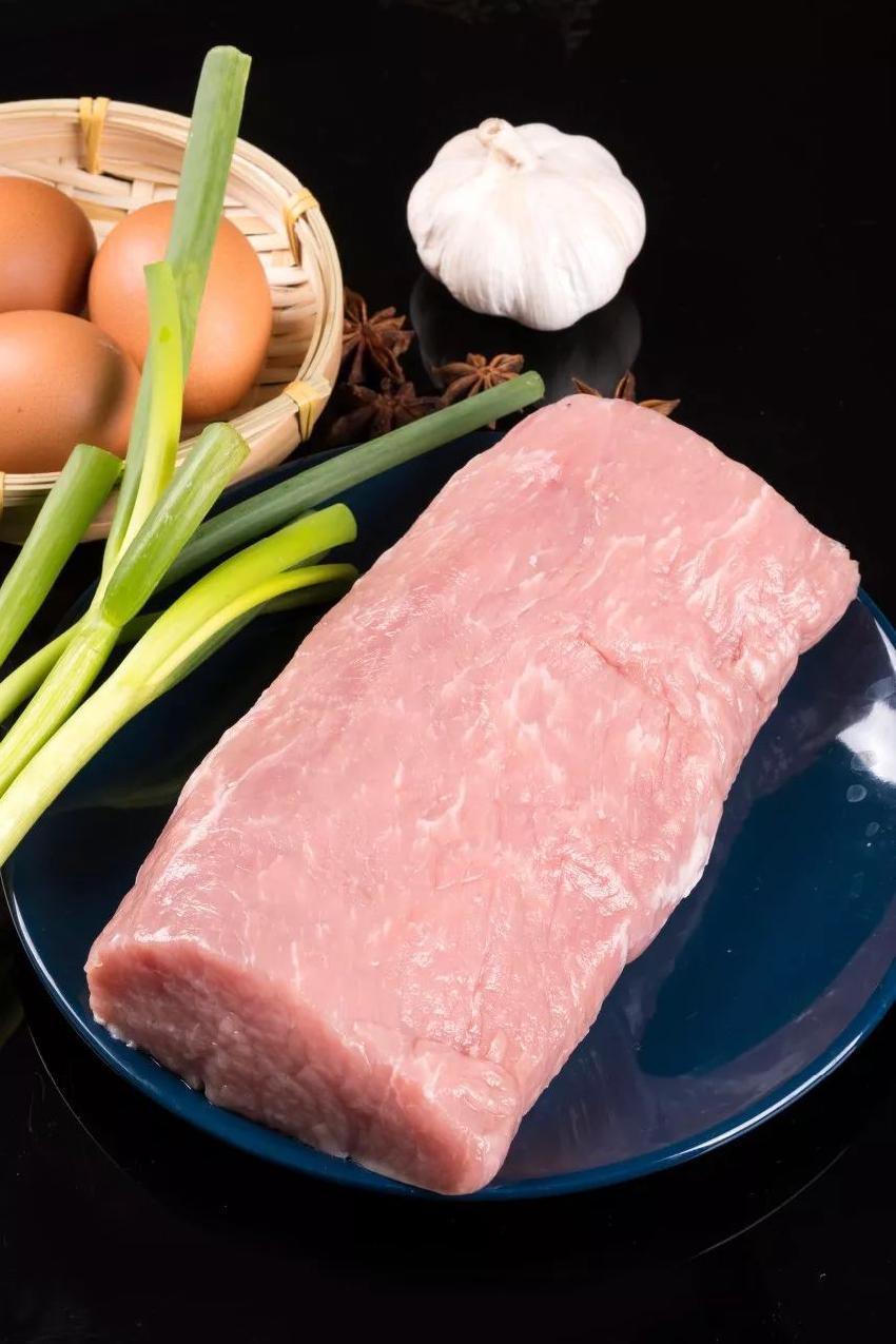 如何挑选炒菜的猪肉 v2-c639559f1bc110453b26d27697735e35_r.jpg