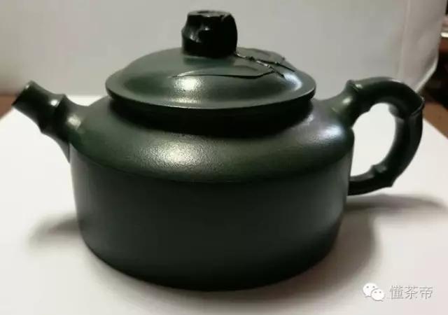 绿泥紫砂壶,是绿色的吗? - 知乎