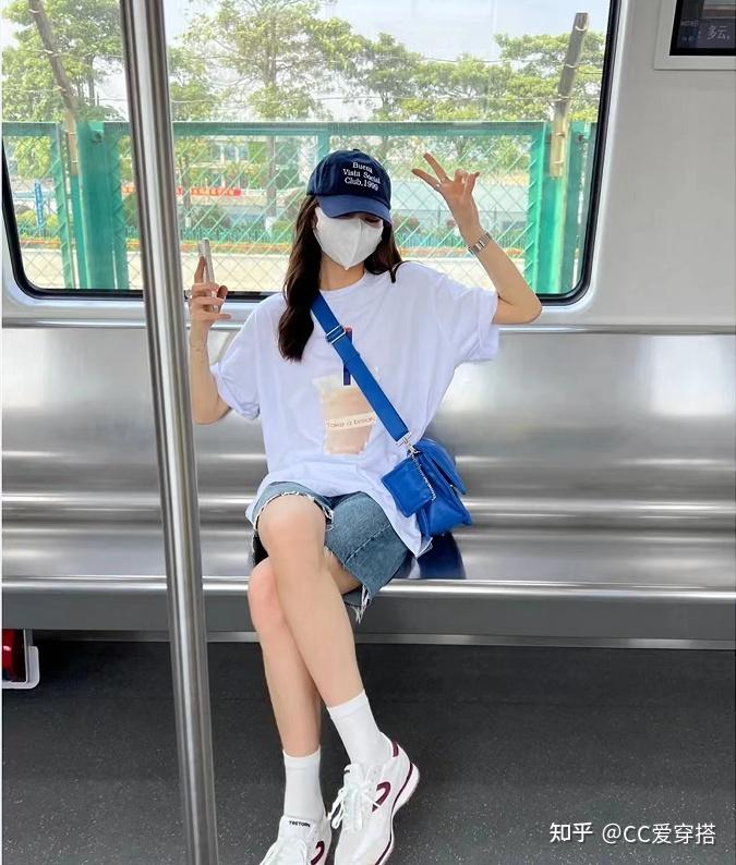 休闲运动鞋到底有多百搭