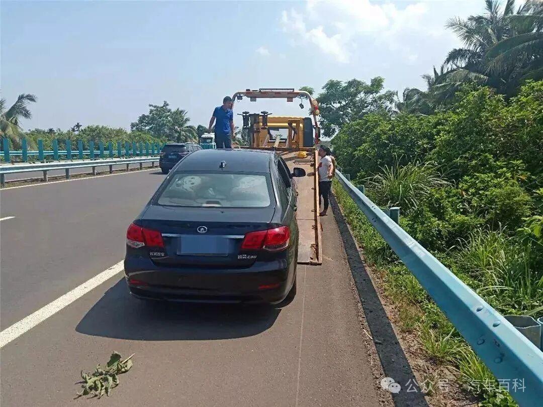 车在高速上坏了,第一个电话该打给谁?交警:要牢记,搞错吃大亏