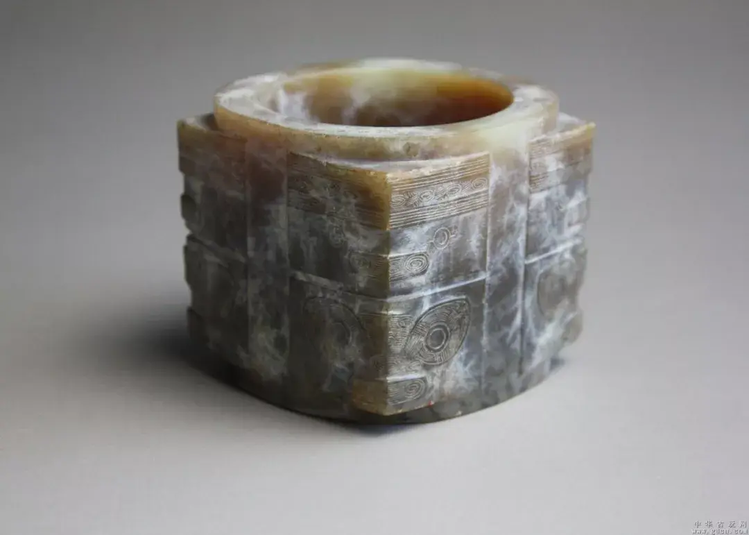 永恒的良渚文化玉琮- 知乎