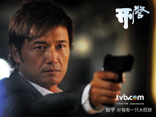 只是最后,米安定始终没有选择滥用私刑,石东升重回牢房,他彻底地疯了