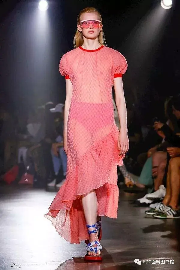 高田贤三自由空间