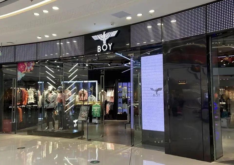 boy london成唐山打人事件输家之一!