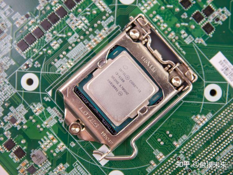 不走寻常路cpu反装益德edacq270双极主板装机体验