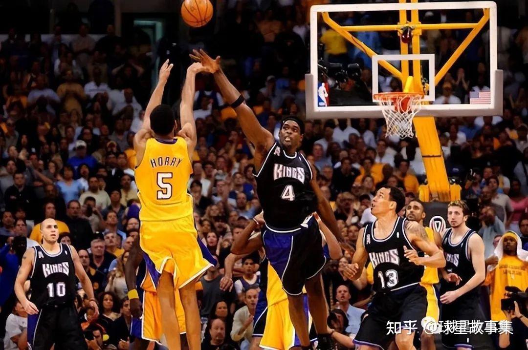 nba历史上最关键的5个三分球 一个三分球,改变了一整个赛季的走势 - 