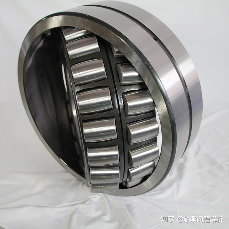 cc型钢板冲压保持架调心滚子轴承