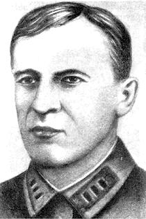 进修,他在1915年以准尉身份毕业并在同年底上前线操作一个防空炮位